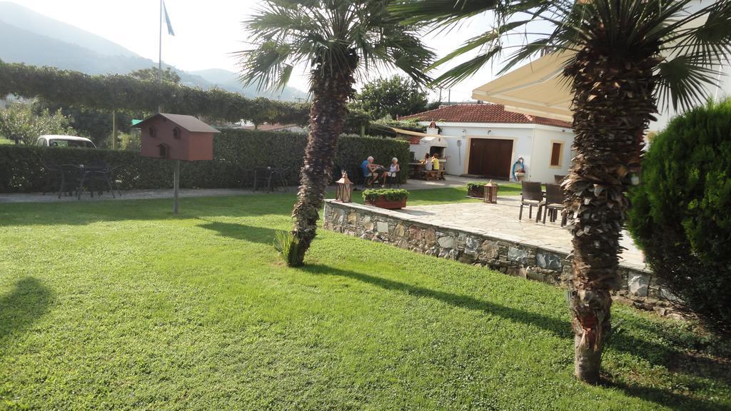 Melrose Aparthotel Skopelos Town Ngoại thất bức ảnh