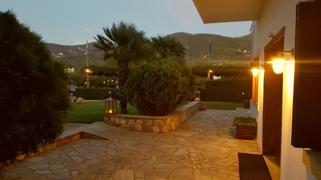 Melrose Aparthotel Skopelos Town Ngoại thất bức ảnh