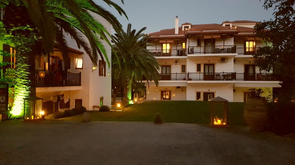 Melrose Aparthotel Skopelos Town Ngoại thất bức ảnh
